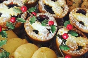 Products: Christmas Bikkie Box - Mummys Yummys
