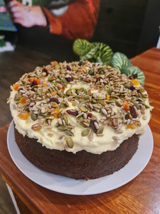 Products: Carrot Cake 23cm www.munchpalmy.net
