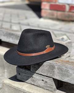 Hats: Electric Pukeko | Dakotah | Wide-brim Hat | 100% Wool | Black