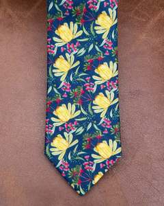 Buckle | Tie & Matching Pocket Square | Tropical Flowers on Navy Ground