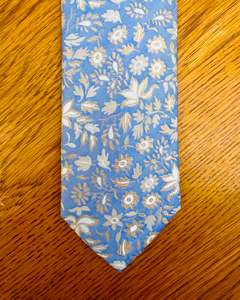 Silandro | Pure Silk Tie | Floral | Pale Blue & Gold