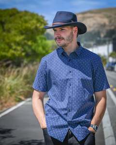 MechMoto | Short-sleeve Shirt | Cotton | Navy with Triangle Motif