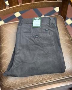 Chinos: Benito | Stretch Cotton Cords | Olive | Needle Cord