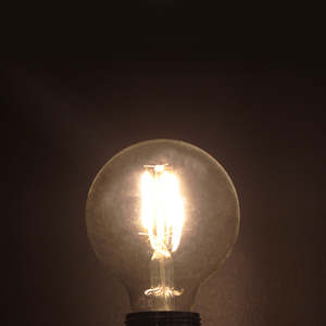 G80 Clear Glass Filament 4W 3000K Dimmable E27 Light Bulb