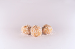 Products: Peanut Butter Protein Balls - Muscle Chow