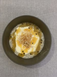 Passion fruit Chia pudding with protein powder. - Muscle Chow