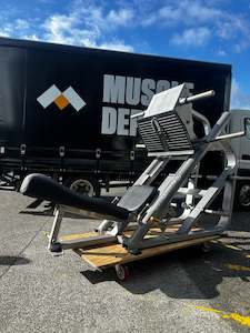 Home Gym: Nautilus Xplode Incline Leg Press