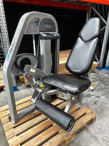 Home Gym: Nautilus Nitro Leg Extension