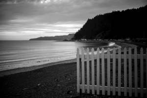 PICKET FENCE AND BAY