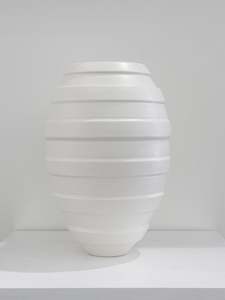 #25-8 MATT WHITE RIDGED VESSEL