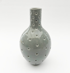 #25-32 GREY SPOTTED BOTTLE
