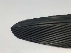 Mat Scott: KAURI TUI FEATHER (2.8 m)