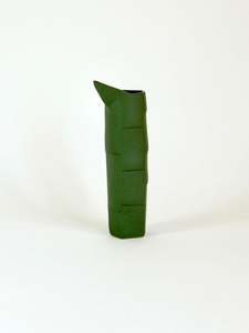 Annette Bull 1: 35. DARK GREEN CYLINDER JUG SMALL