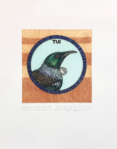 NZ NATIVE BIRD SOUVENIR BADGE - TUI