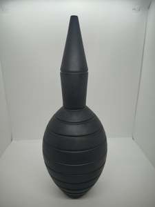 John Parker: #24-2 MATT BLACK GROOVED BOTTLE