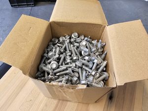 Products: NEW 25mm TEK Self Drilling Screw Box of 500 Musgroves