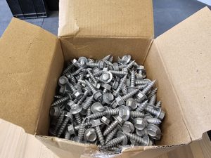 Products: NEW 25mm TEK T17 Screw BOX OF 500 Musgroves