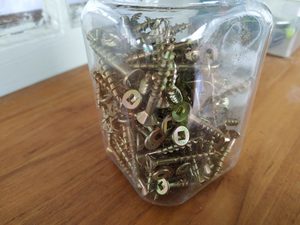 Products: 8g x 32mm CSK Square 2 Surefast Screw Jar of 200 Musgroves