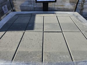 Products: Graphite 400x200x80mm Seconds Pavers Musgroves