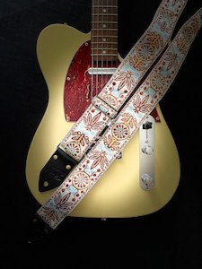 Atmos Nz Guitar Straps: Atmos Nordic Natura Guitar Strap Black Leather