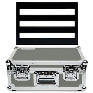 Pedaltrain: Pedaltrain PT-CLJ-TC Classic Jr. Pedalboard with Tour Case