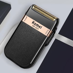 Products: Twin Blade Cordless Razor – USB Rechargeable & Waterproof