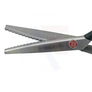 Products: Mundial Pinking Shears 8 1/2" - Bernina Sewing Centre Tauranga