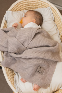 Extra fine Merino Blanket Moss stitch with personalized label