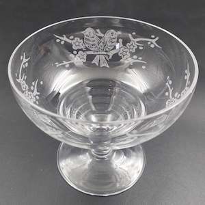 Crystal And Glass: Stuart Crystal - Two Birds on Branches - Footed Dessert Compote