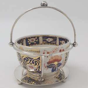 Silverware: Taylor Tunnicliffe & Co - Imari - Sugar Bowl in Silver Holder