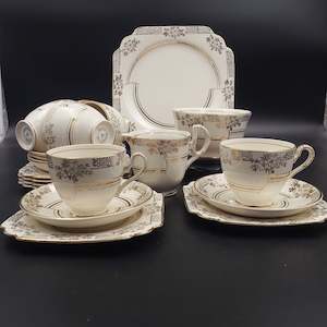 China Brands T: Thomas Forester & Sons -Gold Art Deco with Filigree -21-piece Tea Set