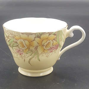 China Brand Aynsley England: Aynsley - Daffodils - Cup
