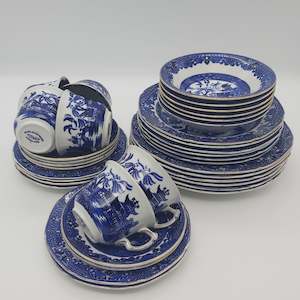 China Brand Burleigh Ware England: Burleigh - Willow - 6-setting Dinner Set