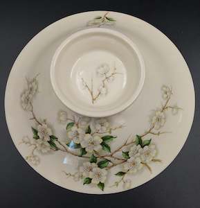 China Brand Clarice Cliff England: Clarice Cliff - Blossom Time - Lid for Serving Dish