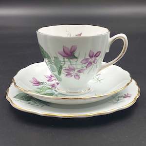 China Brand Colclough England: Colclough - Violets on Light Blue - Trio