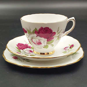 China Brand Colclough England: Colclough - White and Red Roses, 7985 - Trio