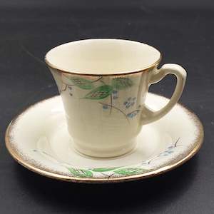 Crown Devon - Hand-painted Green Leaves, 1018 - Demitasse Duo