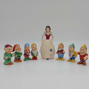 China Brand Hummel Germany: Hummel - Snow White and the Seven Dwarves - Set of Figurines