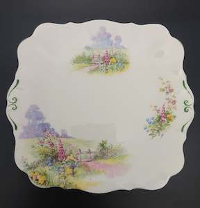 China Brands B: Bell China - Meadowside - Cake Plate