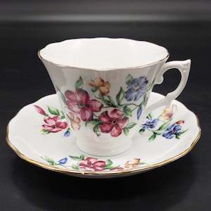 Colclough - Red, Yellow and Blue Flowers - Duo