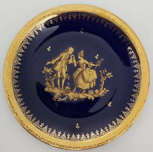 Limoges, La Seynie - Cobalt Blue and Gold Courting Couple - Display Plate