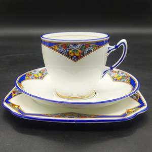 China Brands B: Bell China - Blue Band with Fruit - Trio