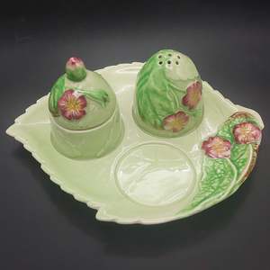China Brands C: Carlton Ware - Primula, Green - Cruet Set
