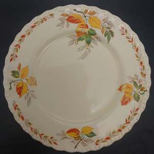 China Brands G: Grindley - Holly Leaves - Dinner Plate