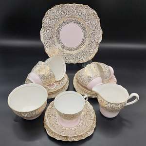 China Brands C: Colclough - Pink with Gold Filigree - 18-piece Tea Set