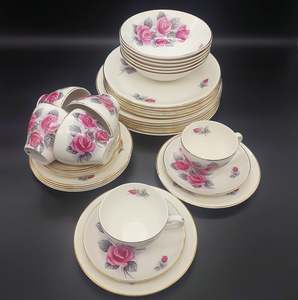 China Brands S: Swinnertons - Fashion - Dinner Set