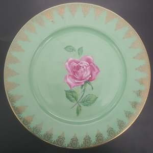 Gloria - Pink Rose on Green - Display Plate