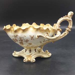 China Brands M: Moore Brothers - Ornate Gold - Gravy Boat