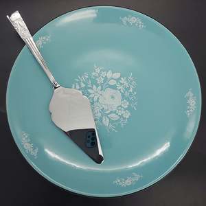 Royal Winton - Taunton Vale - Cake Plate and Cake Slice