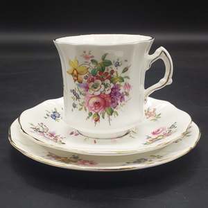 China Brand Hammersley England: Hammersley - Howard's Spray - Trio